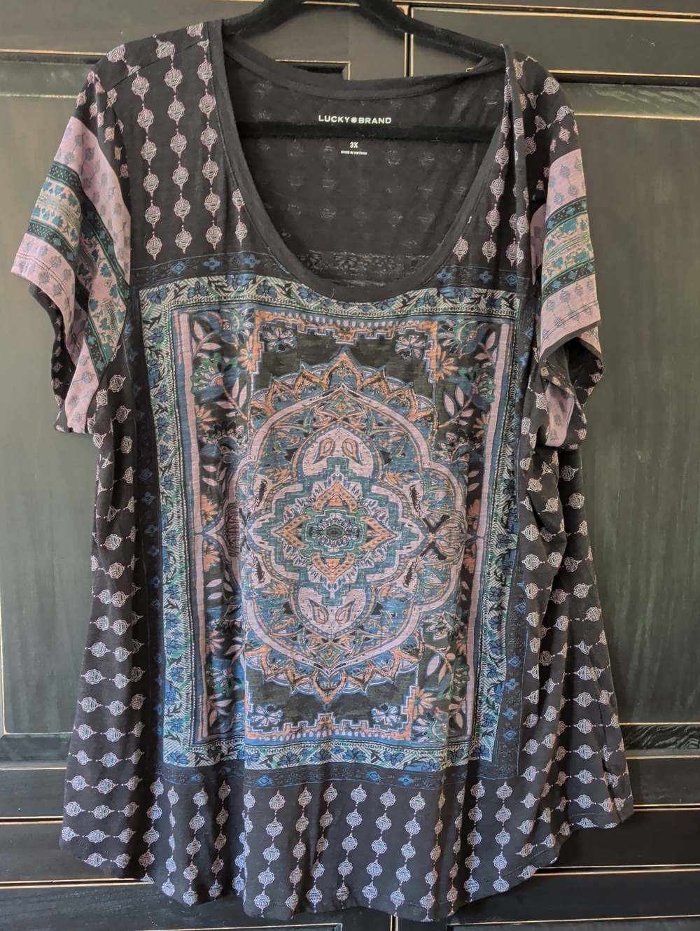 Lucky Brand Black Short Sleeve Scoop Neck Tee with Pastel Medallion Print